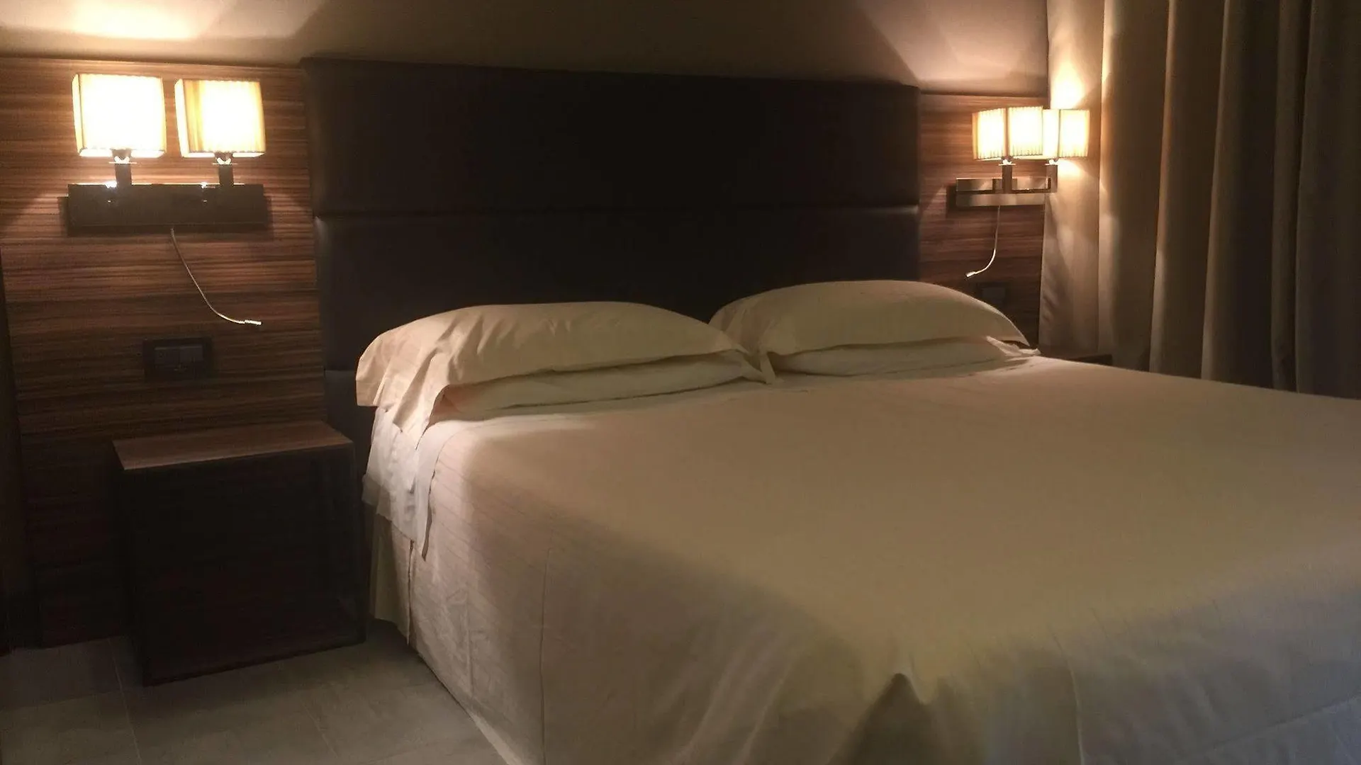 רימיני Waldorf Suite Hotel