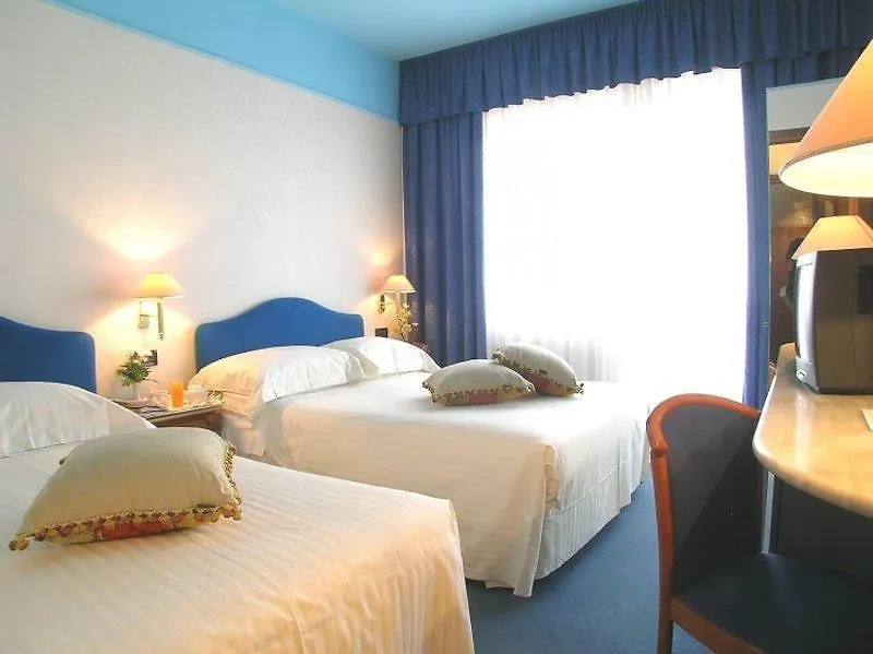 ****  Waldorf Suite Hotel Rimini Italien